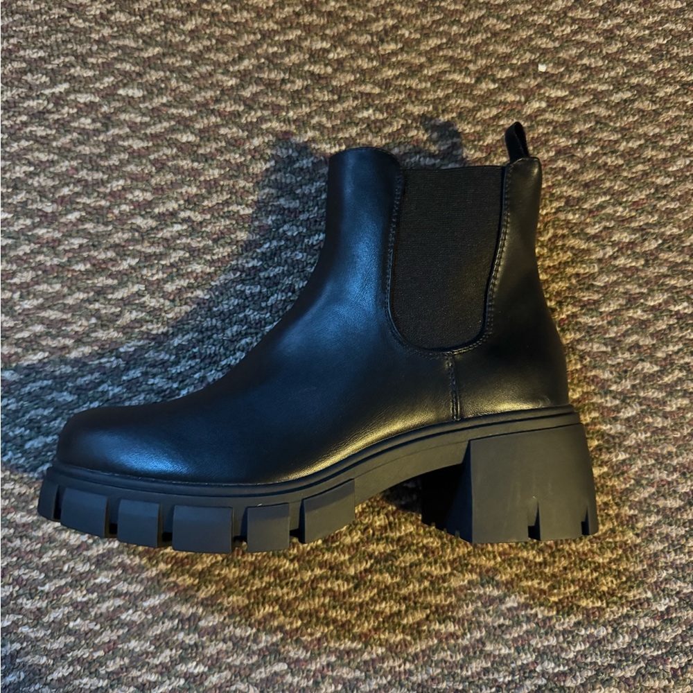Black boots